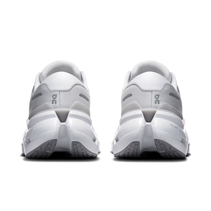 On Women's Cloudrunner 3